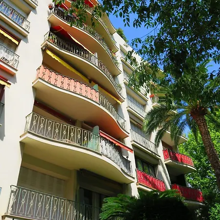 Apartment Nestor&jeeves - 